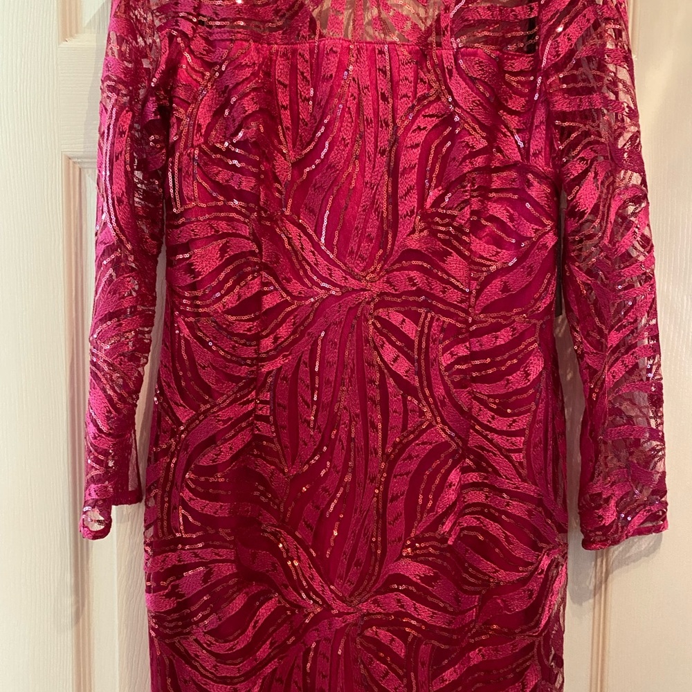 New with tags Beautiful evening dress. True to size.